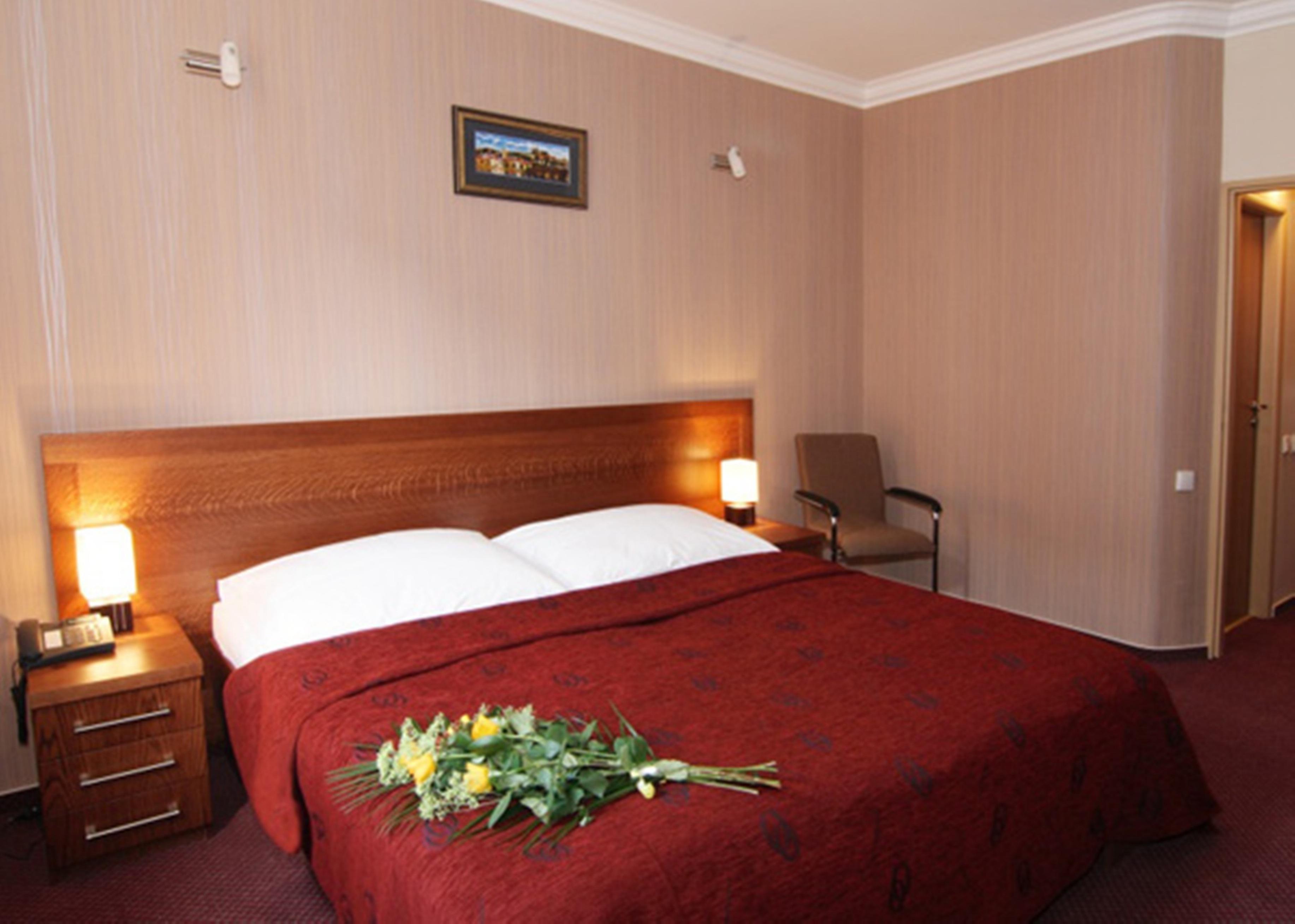 Relax Inn Praga Exterior foto